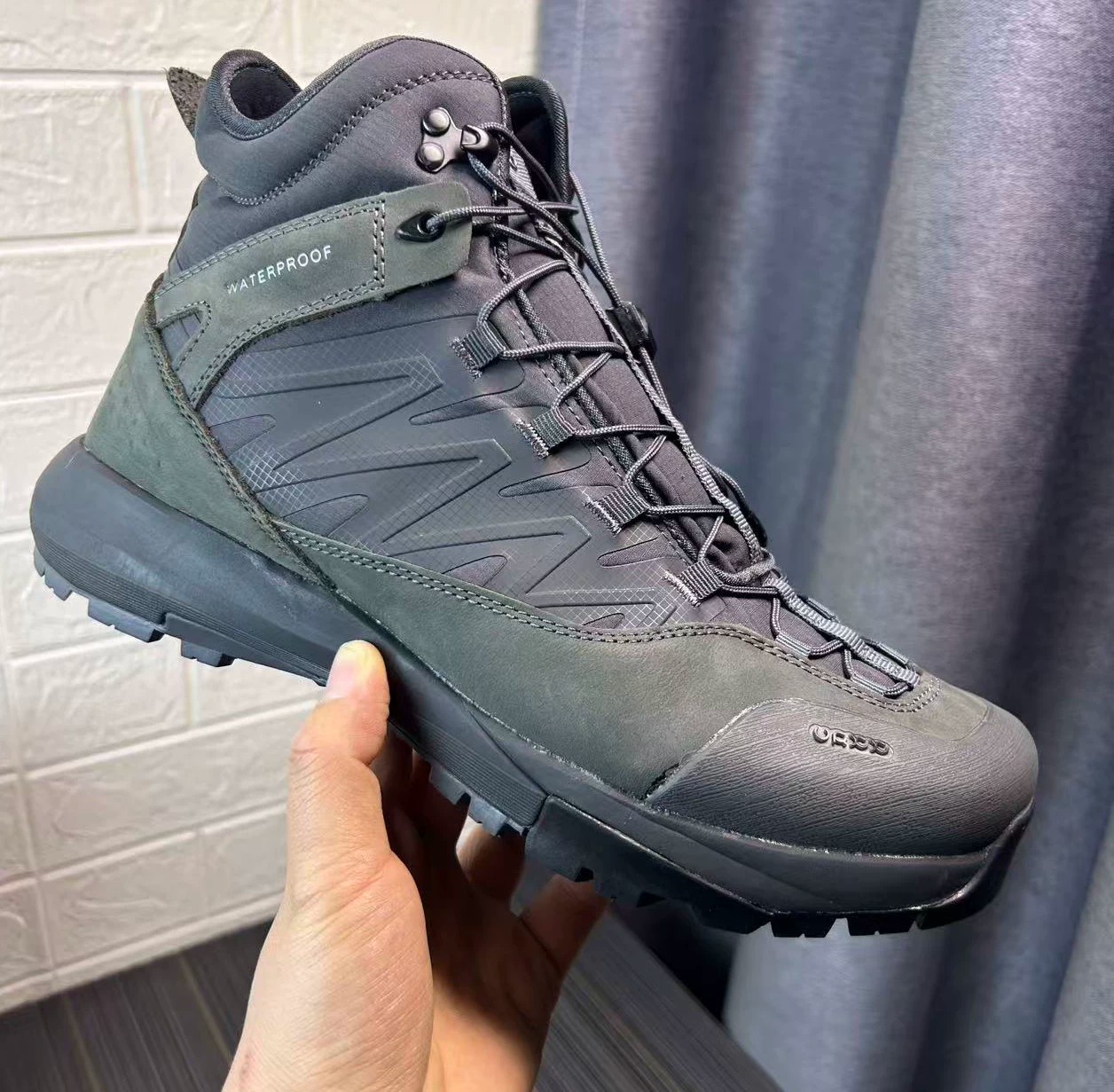 Chaussures de randonnée montan - Streetwear Brand Shoes avis et prix
